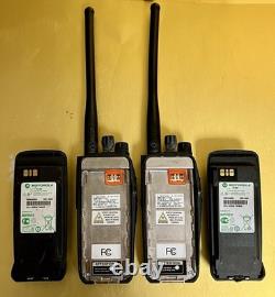 LOT OF 2 Motorola XPR 6550 VHF 136-174 MHz Two Way Radios AAH55JDH9LA1AN