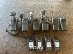 LOT OF 6 MOTOROLA CP200 2-WAY UHF RADIOS- 8 Channel (4) Mics/ (4) Spare batt