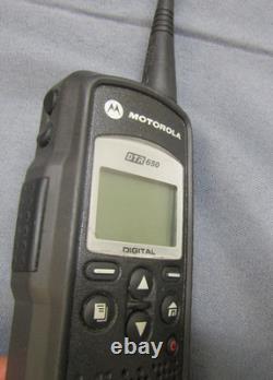 LOT OF FOUR Motorola DTR650 Digital Two Way Radios 900 MHz with Antenna