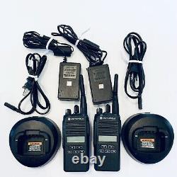 Lot/2 Motorola UHF CP185 Two-Way Radios with Batteries & Chargers AAH03RDF8AA7AN