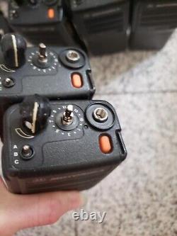 Lot 8 Motorola HT 1000 Two-Way Radio H01RDC9AA3CN/ H01RDC9AA3DN/H01SDC9AA3DN
