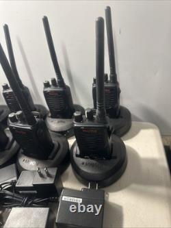 Lot Of 10 Motorola Mag One BPR40 Two-Way Radio-AAH84KDS8AA1AN Full Set