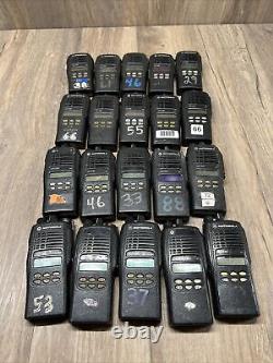 Lot Of 20 MOTOROLA HT1250 AAH25KDF9AA5AN 128-Channels Portable Two-Way Radio