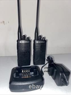 Lot Of 2 MOTOROLA CP110 Two Way Radios UHF 2 CH New Batteries & 1 Charger