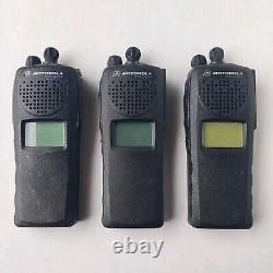 Lot Of 3 Motorola XTS2500 UHF Portable Digital Two Way Radios H46KDD9PW5AN AS IS