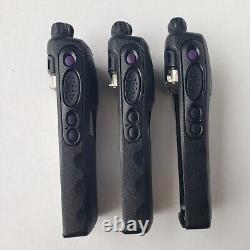Lot Of 3 Motorola XTS2500 UHF Portable Digital Two Way Radios H46KDD9PW5AN AS IS