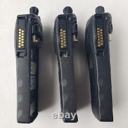 Lot Of 3 Motorola XTS2500 UHF Portable Digital Two Way Radios H46KDD9PW5AN AS IS