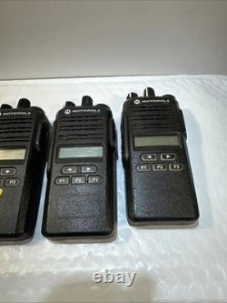 Lot Of 4 Motorola CP185 Two Way Radio AAH03RDF8AA7AN (Radio Only)