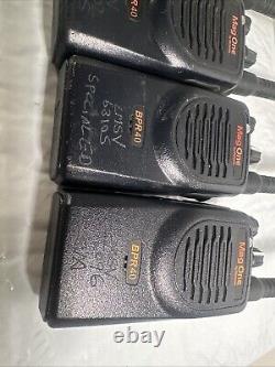 Lot Of 5 Motorola Mag One BPR40 VHF Two-Way Radio-AAH84KDS8AA1AN/ No Charger
