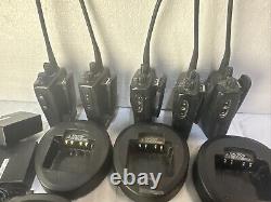 Lot Of 5 Motorola Vertex Standard VX-261-G7-5 Two Way Radios 16Ch. Withchargers