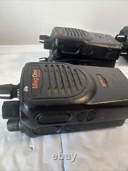 Lot Of 8 Motorola Mag One BPR40 VHF Two-Way Radio-AAH84KDS8AA1AN/ For Parts