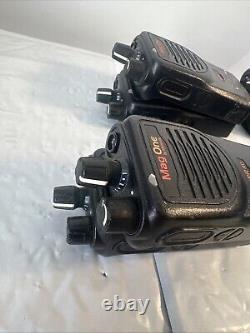 Lot Of 8 Motorola Mag One BPR40 VHF Two-Way Radio-AAH84KDS8AA1AN/ For Parts