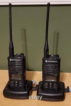 Lot Of Two Motorola RDU4160d UHF 16Ch Two Way Radio With Battery and Charger