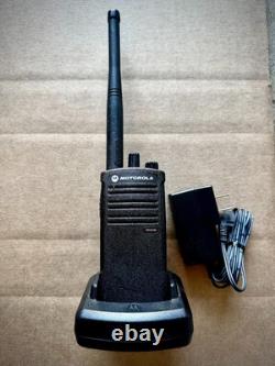 Lot of 10 Motorola RDV5100 5Watt 10 Channel VHF Two Way Radios WithChargers