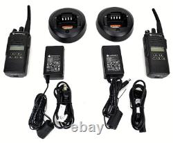 Lot of 2 Motorola CP185 Two Way Radio with Chargers Batteries UHF AAH03 TESTED