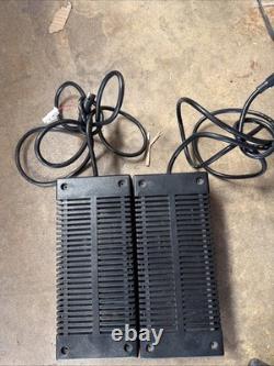 Lot of 2 Motorola HPN4002B AA16670 14V 10A Mobile/Base Radio Power Supply