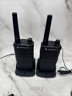 Lot of 2 Motorola RMM2050BHLAA RM Series On-Site Two Way Radios withChargers
