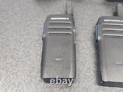 Lot of (2) Motorola Wave TLK 100 4G LTE 8-Channel WIFI Two-Way Radios G/VG