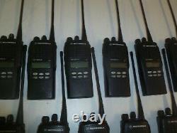 Lot of 37 Motorola HT1250 LS+ 450-512 MHz UHF Two Way Radio AAH25SDH9DP7AN
