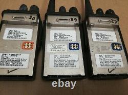 Lot of 3 Motorola EX500 UHF Two Way Radio AAH38SDC9AA3AN 450-512MHz 16 Channel