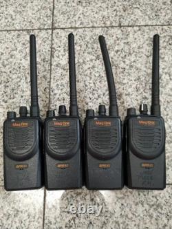 Lot of 4 Mag One by Motorola BPR40 8CH Charger Two-Way Radio withCHARGE BASE(4pc)