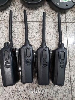 Lot of 4 Mag One by Motorola BPR40 8CH Charger Two-Way Radio withCHARGE BASE(4pc)