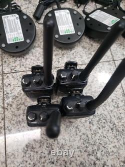 Lot of 4 Mag One by Motorola BPR40 8CH Charger Two-Way Radio withCHARGE BASE(4pc)