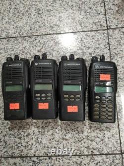 Lot of 4 Motorola HT1250 AAH25SDF9AA5AN (3pc) AAH25SDH9AA6AN (1pc) Two-Way Radio