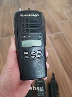 Lot of 4 Motorola HT1250 UHF 450-512MHz Two-Way Radio AAH25SDF9AA5AN Untested
