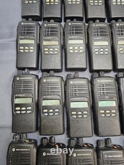 Lot of 50 Motorola HT1250 LS+ 450-512 MHz UHF Two Way Radios AAH25SDH9DP5AN
