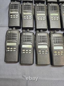 Lot of 50 Motorola HT1250 LS+ 450-512 MHz UHF Two Way Radios AAH25SDH9DP5AN