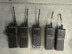 Lot of 5 Motorola HT1000 Walkie Talkies with Charging Station UNTESTED AS IS