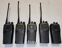 Lot of (6) Motorola PR400 AAH65RDC9AA2AN 16 Channel Two-Way Radios