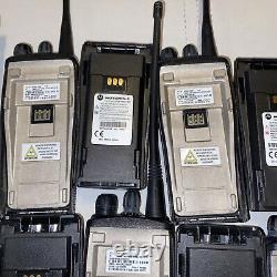 Lot of (6) Motorola PR400 AAH65RDC9AA2AN 16 Channel Two-Way Radios