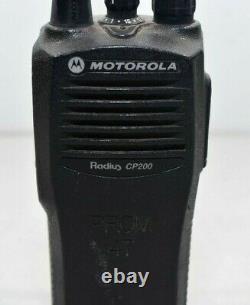 Lot of 6 Motorola Radius CP200 16CH TwoWay Radio AAH50RDC9AA2AN With Charger