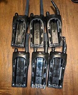 Lot of 6 Motorola XTN XU2600 and XU2100 Two Way Radios with case & accessories