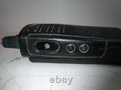 Lot of 7 Defective Motorola RDU2020 RU2020BKF2AA Two-Way Radio and Battery AS-IS