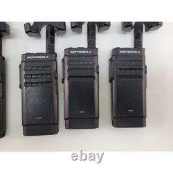 Lot of 7 Motorola SL300 Two-Way Radios 1x Multi Charger PMLN7093A Tested