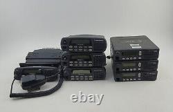 Lot of 7 Motorola Two Way Radios. (3) MCS 2000, (3) CDM1550 LS+ (1) CDM1550 LS