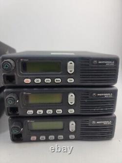 Lot of 7 Motorola Two Way Radios. (3) MCS 2000, (3) CDM1550 LS+ (1) CDM1550 LS