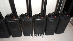 Lot of 9 Motorola PR860 VHF 136-174 5W 16CH Two Way Radios AAH45KDC9AA3AN withBatt
