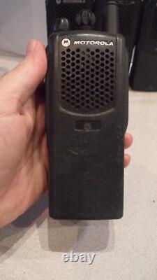 Lot of 9 Motorola PR860 VHF 136-174 5W 16CH Two Way Radios AAH45KDC9AA3AN withBatt