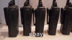 Lot of 9 Motorola PR860 VHF 136-174 5W 16CH Two Way Radios AAH45KDC9AA3AN withBatt