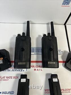 MINT 2X Motorola RMU2080d UHF Two Way Radio Set / Chargers / Clips WARRANTY