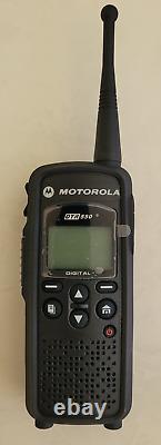MINT Motorola DTR550 Two-Way Digital Business Radio Walkie Talkie Portable