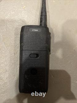 MOTOROLA 2-WAY RADIO SET DTR600 9 RADIOS & 8 PORT CHARGER & 8 Handhelds