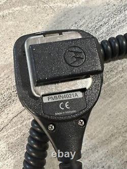 MOTOROLA AAH25SDH9AA6AN HT1250 128 CH TWO WAY RADIO WITH ANTENNA/Mic