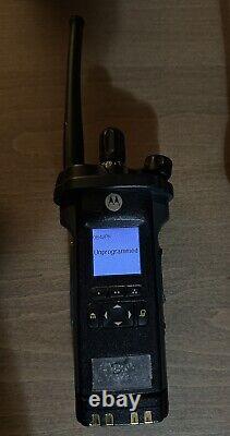 MOTOROLA APX6000XE UHF2 450-520Mhz P25 DIGITAL HANDHELD RADIO GPS IS / FM