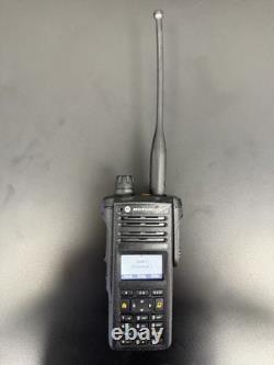 MOTOROLA H51WCH9PW7AN APX4000 900 MHZ PORTABLE TWO-WAY RADIO WithBATTERY & ANTENNA