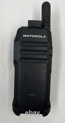 MOTOROLA HK2112A WAVE TLK 100 TWO-WAY MULTI CHANNEL 4G LTE WIFI RADIO With BATTERY
